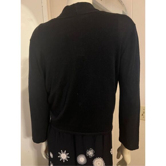 J. Jill The Perfect Little Black Linen Blend Cropped Cardi L - Picture 5 of 7